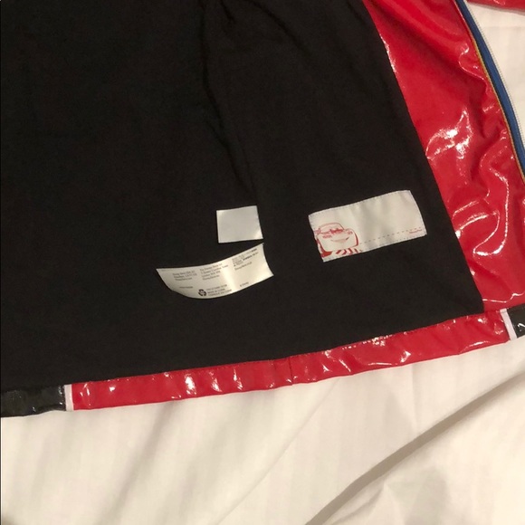 Disney lightening McQueen raincoat - Picture 2 of 2